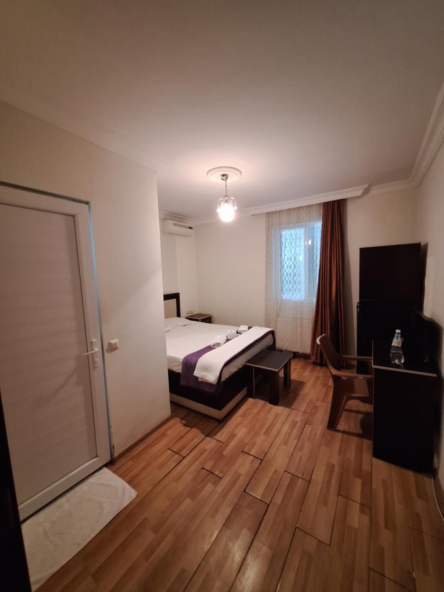 Gold Hotel Batum 외부 사진