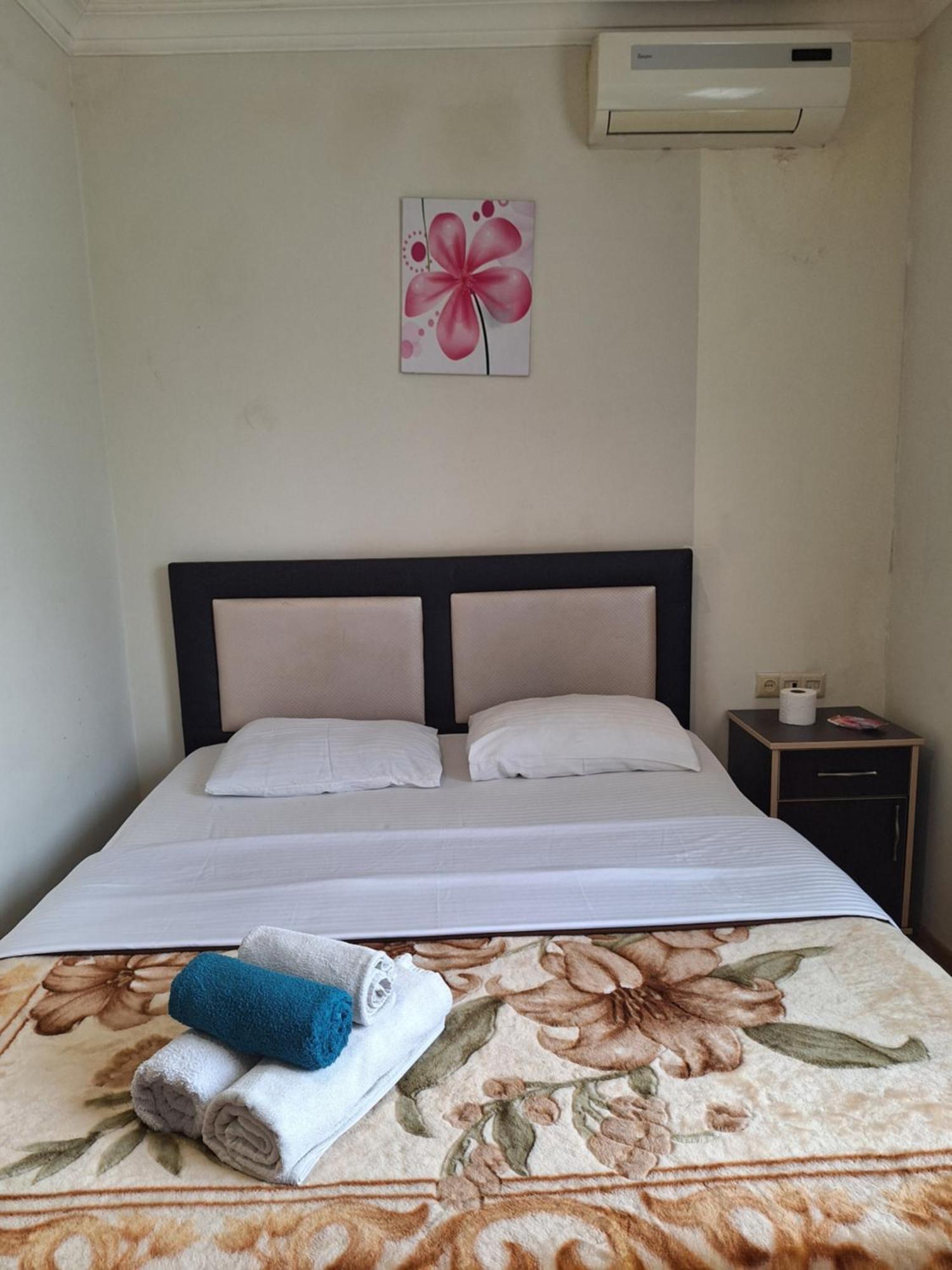 Gold Hotel Batum 외부 사진