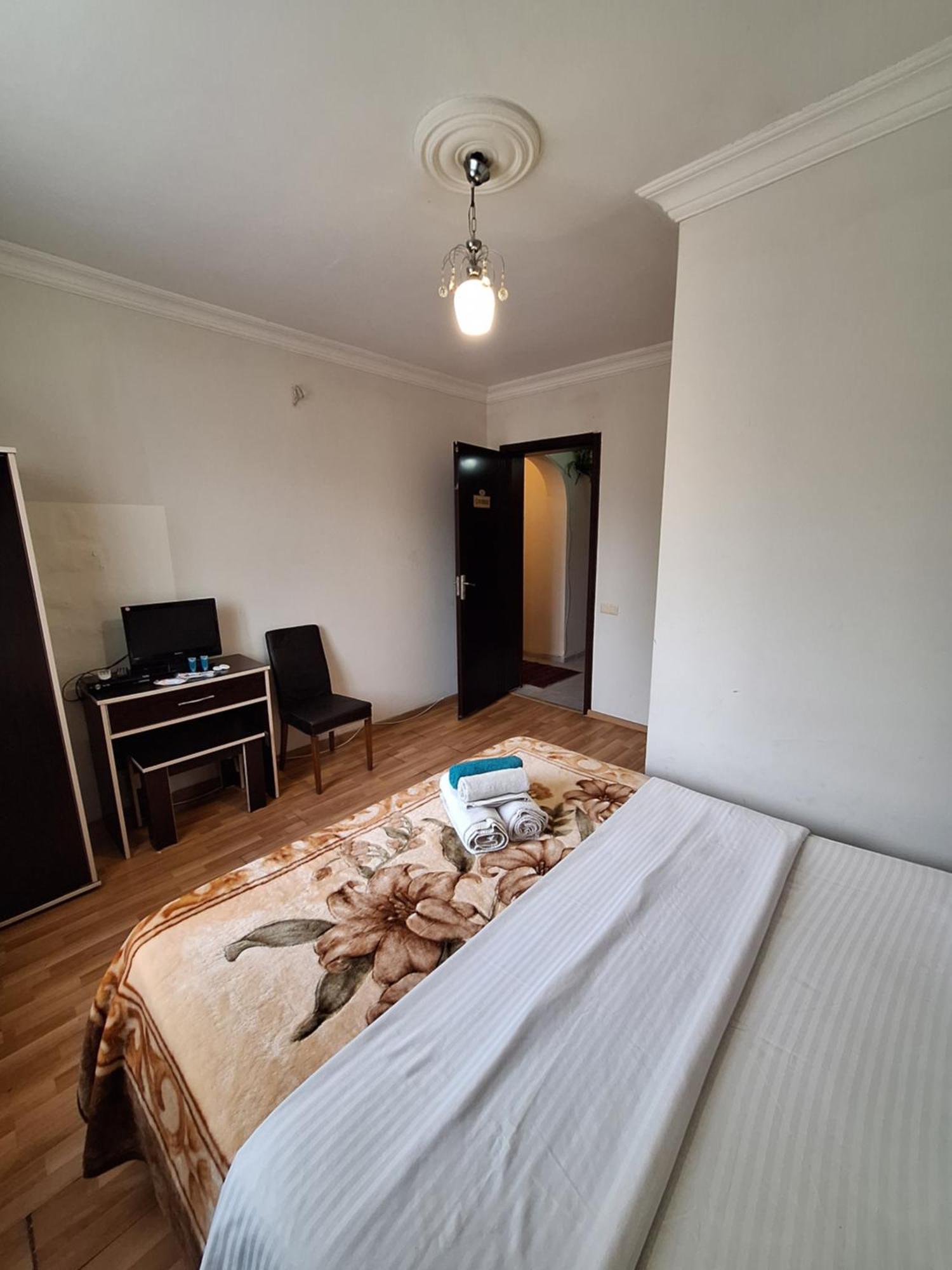 Gold Hotel Batum 외부 사진